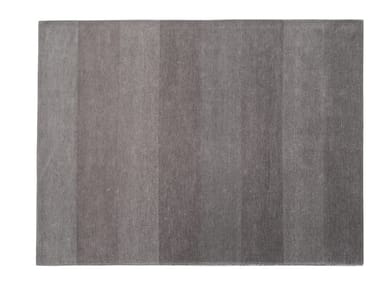WAVES - Solid-color rectangular rug (Request Info).