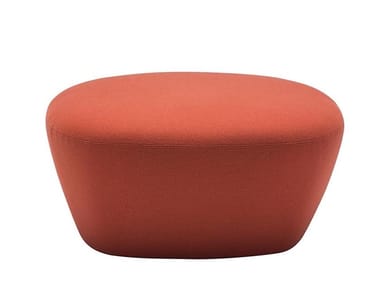 BEAT RS0212 - Upholstered square fabric pouf (Request Info).