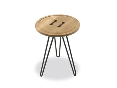 BUTTON - Round coffee table with solid wood top and iron base (Request Info).