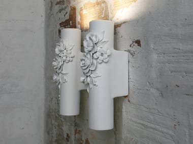 CAPODIMONTE - White-paste wall light (Request Info).