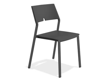 AXA III 1055/00 - Plastic chair (Request Info).