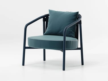 ARC - Aluminium garden armchair with armrests (Request Info).
