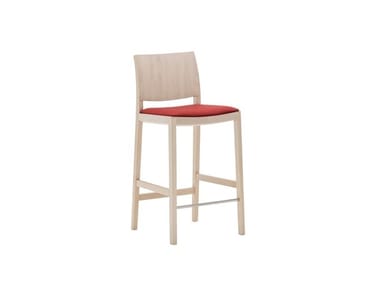 DUOS BQ2759 - High wooden stool with integrated cushion (Request Info).