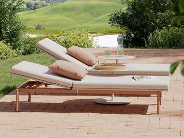 PAD - Recliner aluminium sun lounger (Request Info).