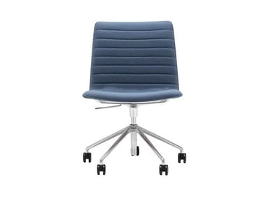 FLEX CORPORATE SI1657 - Chair with 5-spoke base with castors (Request Info).