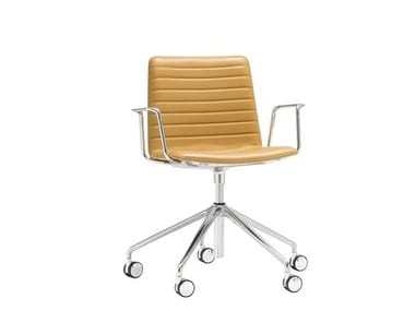 FLEX HIGH BACK SO1659 - Upholstered office chair with armrests with 5-Spoke base (Request Info).