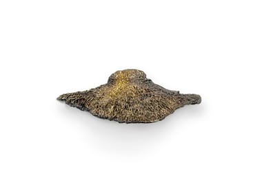 FUNGI EA1032 - Brass furniture knob by Pullcast