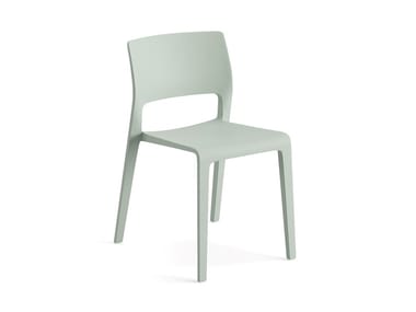 JUNO 02 - Polypropylene garden chair (Request Info).