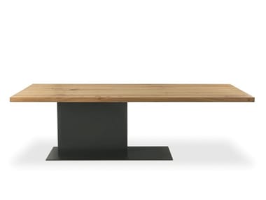 LIAM IRON - Rectangular dining table with solid wood top and iron base (Request Info).
