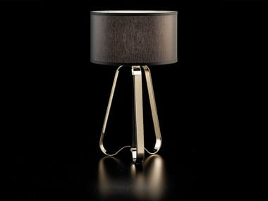 LILY 3061/L - Metal table lamp (Request Info).
