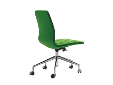 LOTUS LOW - Swivel office chair with castors (Request Info).