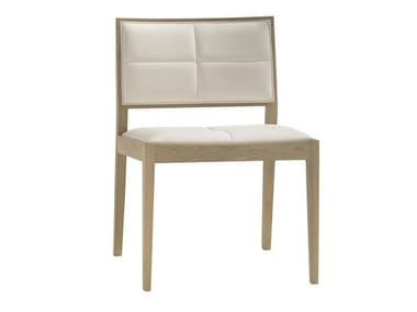 MANILA SI2130 - Upholstered oak chair with integrated cushion (Request Info).