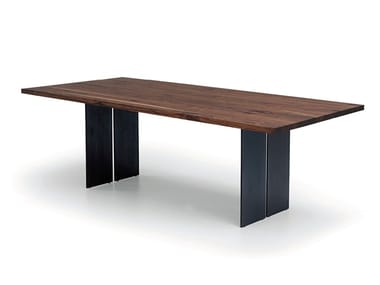 NATURA SQUARED - Rectangular table with solid wood top and iron base (Request Info).