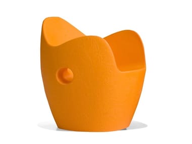 O-NEST - Polyethylene easy chair with armrests (Request Info).