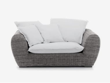 PANDA 01 - Resin garden sofa with removable cover (Request Info).
