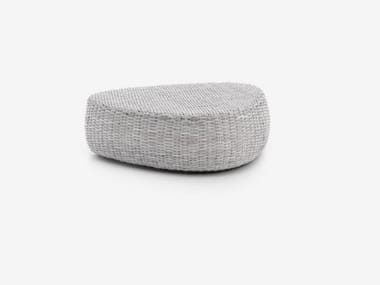 PANDA 11 - Low triangular resin garden side table (Request Info).
