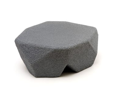 PIEDRAS - Polyethylene Kids table (Request Info).