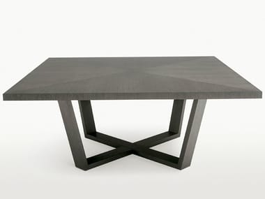 XILOS - Square wooden table (Request Info).
