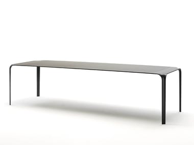 BRASILIA - Plate table.