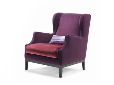 CHAUFFEUSE - Upholstered fireside chair (Request Info).