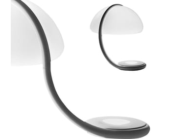 SERPENTE - Swivel table lamp.