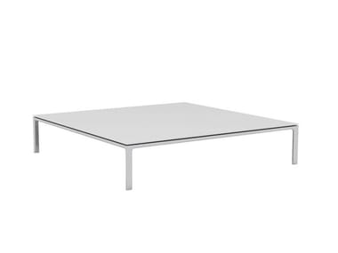 RAGLAN TABLE ME8584 - Low square Solid Surface coffee table (Request Info).