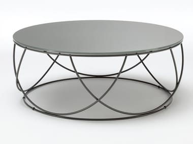 ROLF BENZ 8770 - Low round glass and steel coffee table (Request Info).