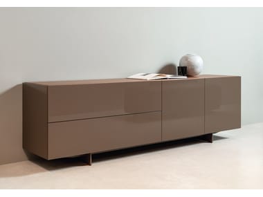 ROLF BENZ 9200 STRETTO - Wooden sideboard with doors with drawers (Request Info).