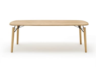 ROLF BENZ 964 - Rectangular wooden dining table (Request Info).