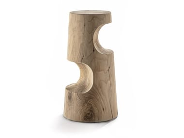 SLALOM HIGH - High solid cedar wood stool with footrest (Request Info).