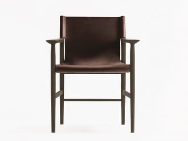 SUNSET - Chair with armrests in solid oak and leather (Request Info).