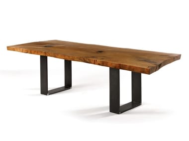 KAURI NEWTON - Rectangular table with Kauri solid wood and iron base (Request Info).
