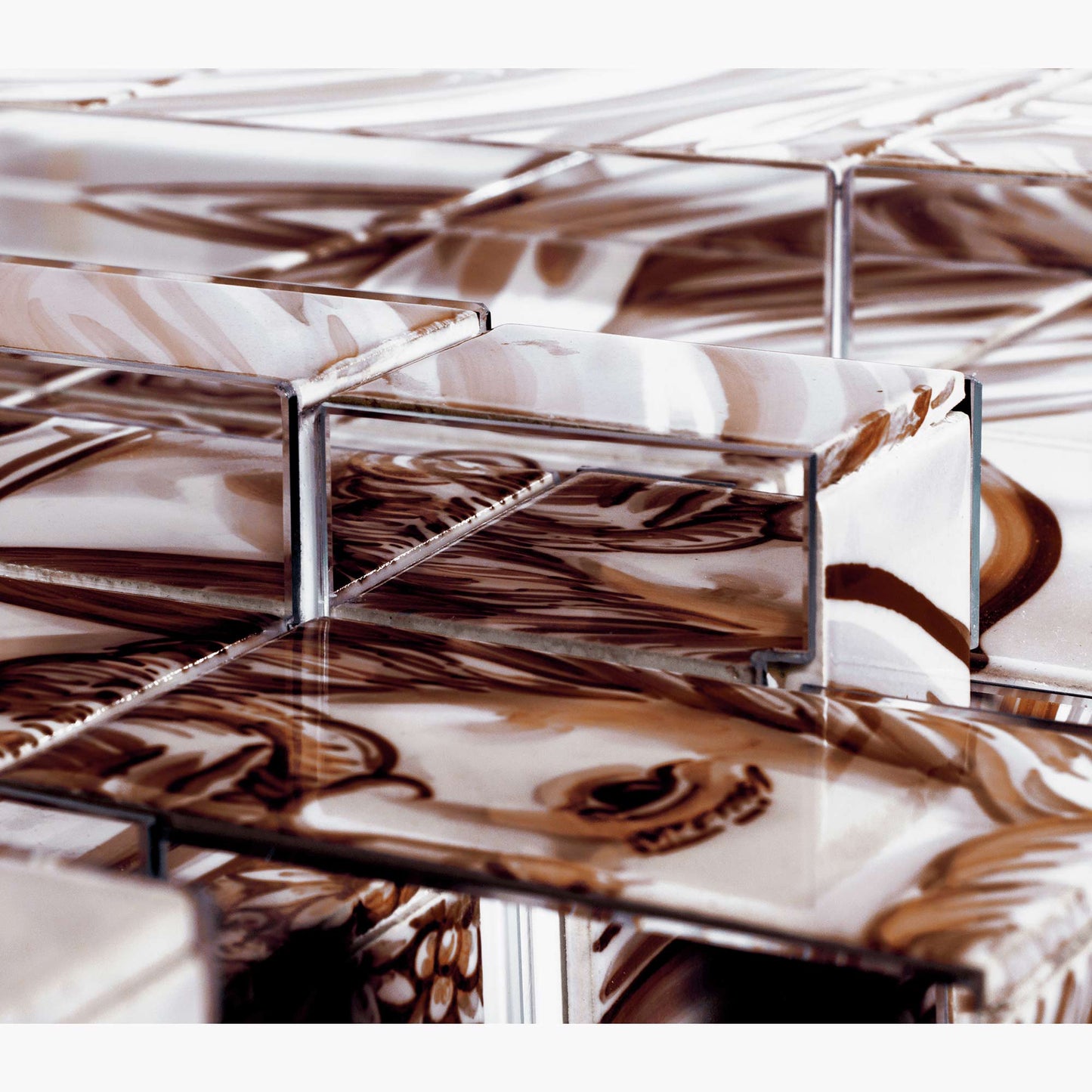 HERITAGE - Ceramic materials sideboard with doors.