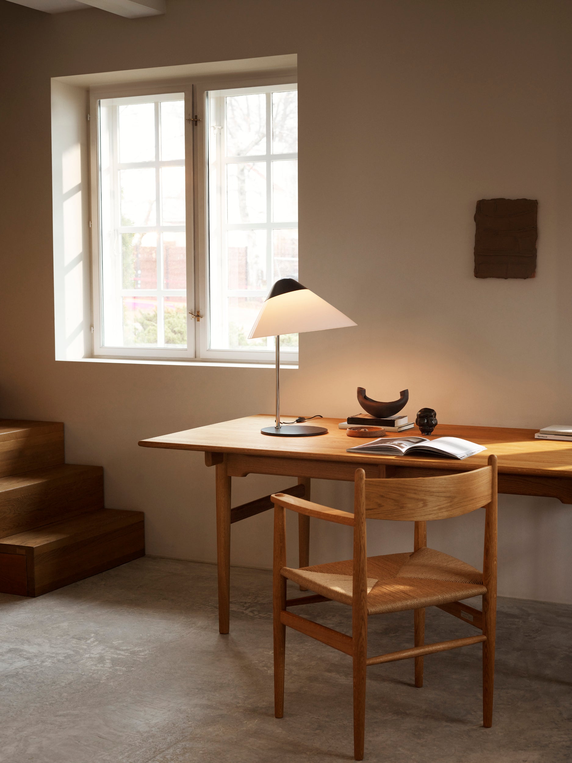 HJW02 OPALA TABLE LAMP MIDI