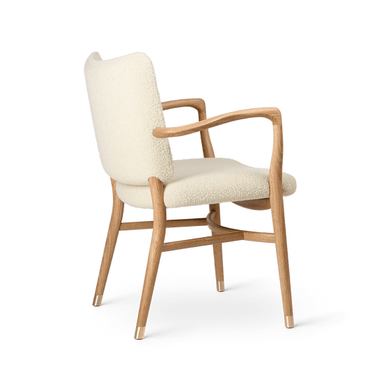 VLA61 Monarch Chair