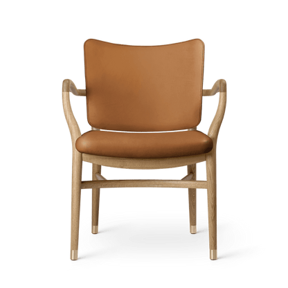 VLA61 | Monarch Chair