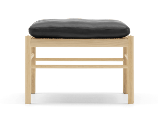 OW149F | Colonial footstool