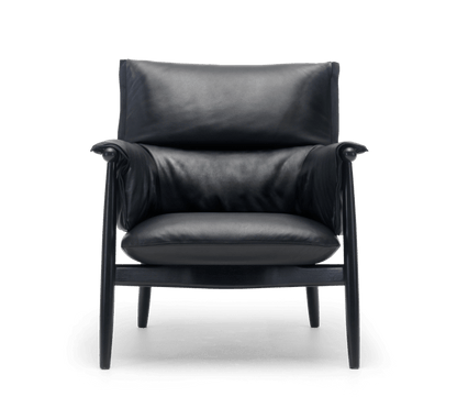 E015 | Embrace Lounge Chair