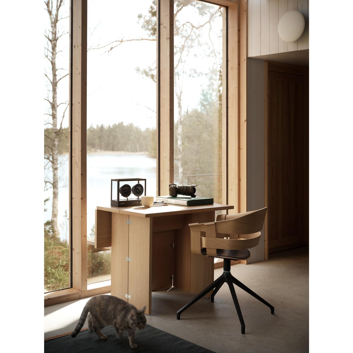 Design House Stockholm Flip Desk XS Oak