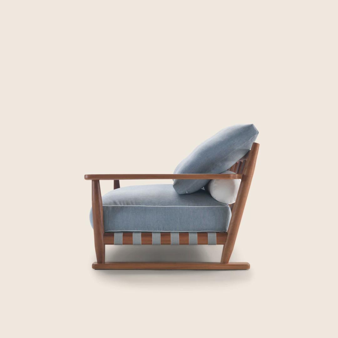 MERIGGIO Outdoor Sofas (Request Info).