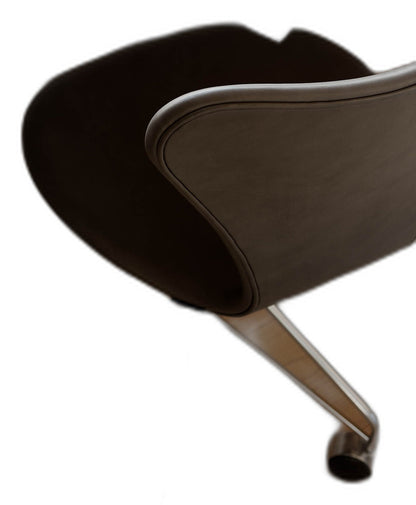 Clam Floor Lamp