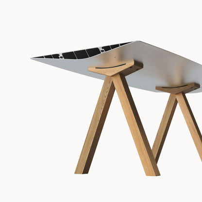 TABLE B 90 - Rectangular Wooden table