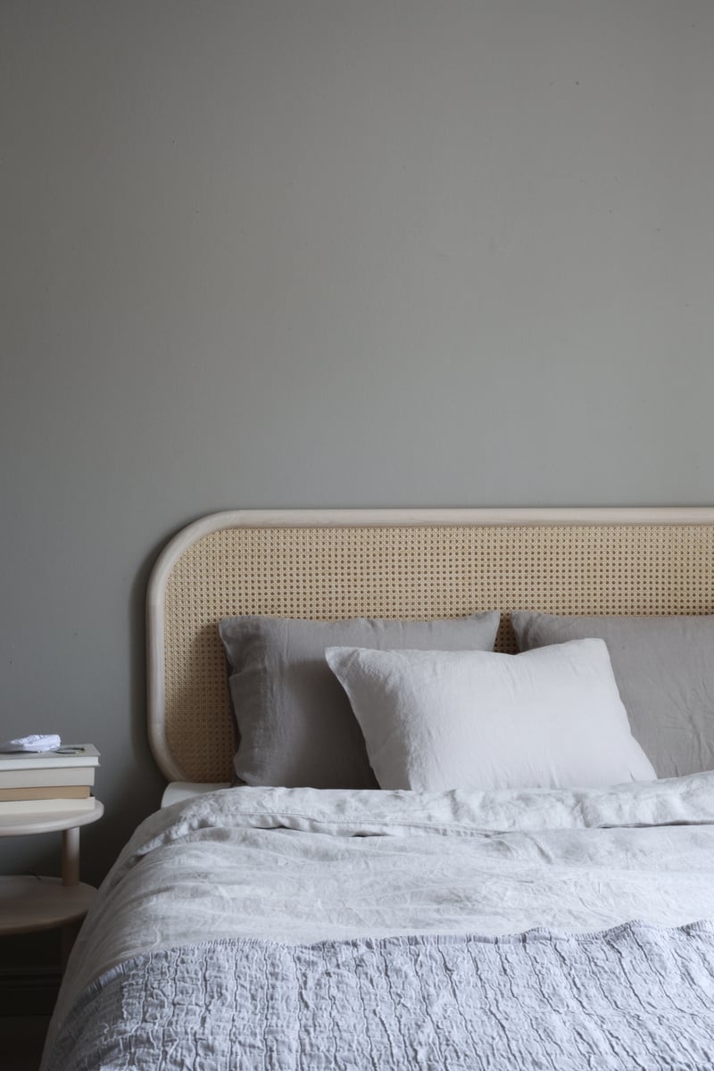 Lempi bedside table, natural ash