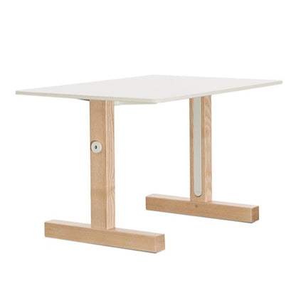 LITTLE BIG - Adjustable HPL kindergarten desk.