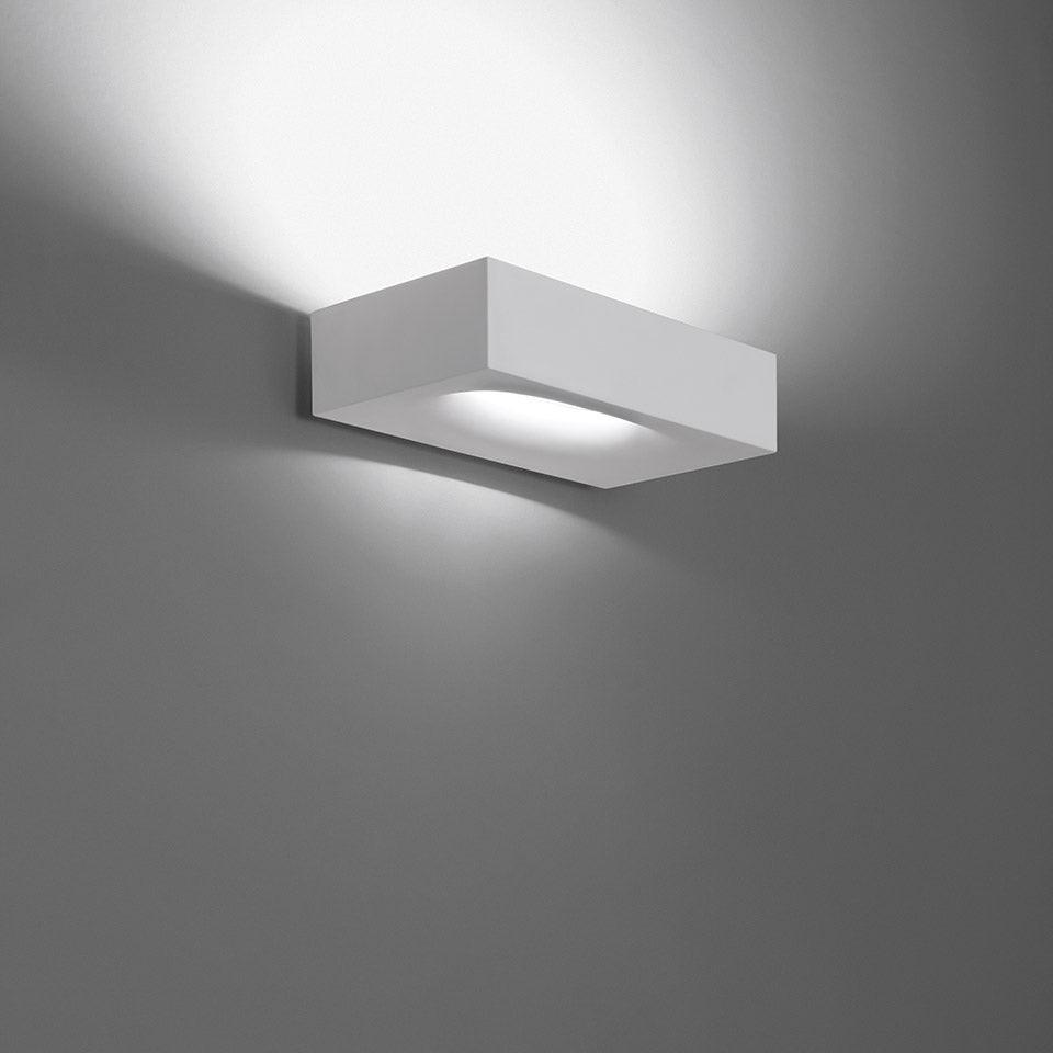 Melete Wall Lamp.