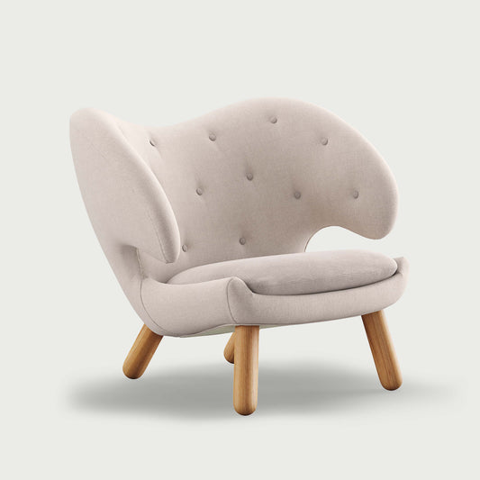 THE PELICAN CHAIR (With Buttons) (Upholstery Material - Hallingdal)