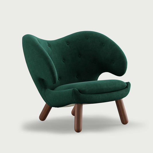 THE PELICAN CHAIR (With Buttons) (Upholstery Material - Vidar)