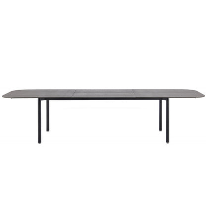 PIPER 030 - Extending Lapitec® garden table.