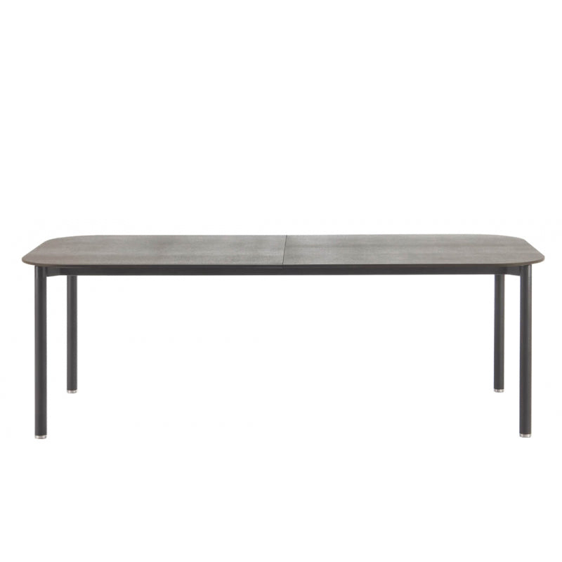 PIPER 030 - Extending Lapitec® garden table.