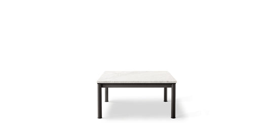 LC10 Table - Outdoor square coffee table.